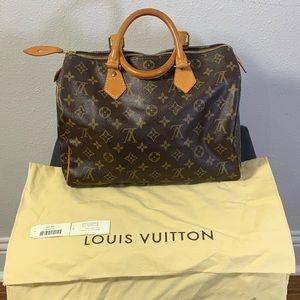 Louis Vuitton Speedy Handbag